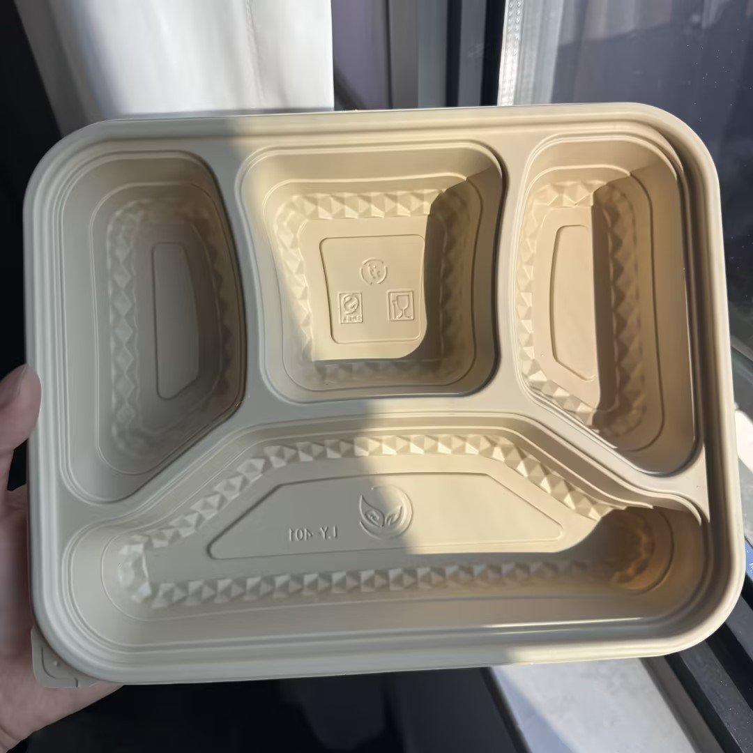 LIYI Disposable Lunch Box, 4-Compartment, 900ml / 30oz, BPA-Free - Image 3